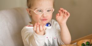 problemas oculares em crianças com síndrome de Down